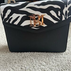 ✨ Chic Zebra Print Crossbody / Shoulder Bag ✨